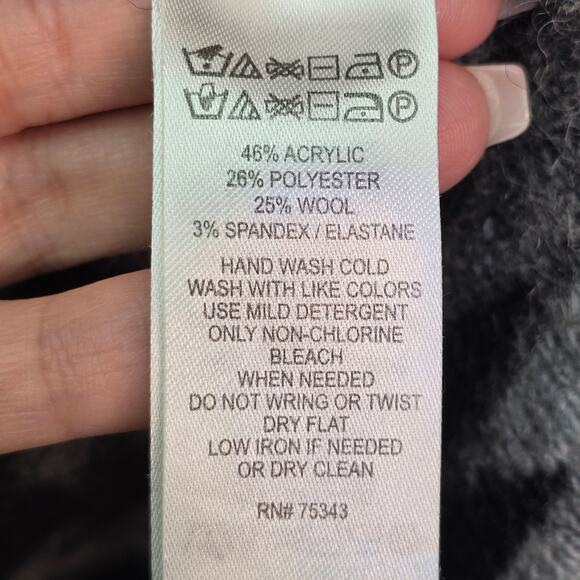 Artisan NY Wool Cardigan Womens Small Grey Black South Western Aztec Equestrian - Picture 4 of 10